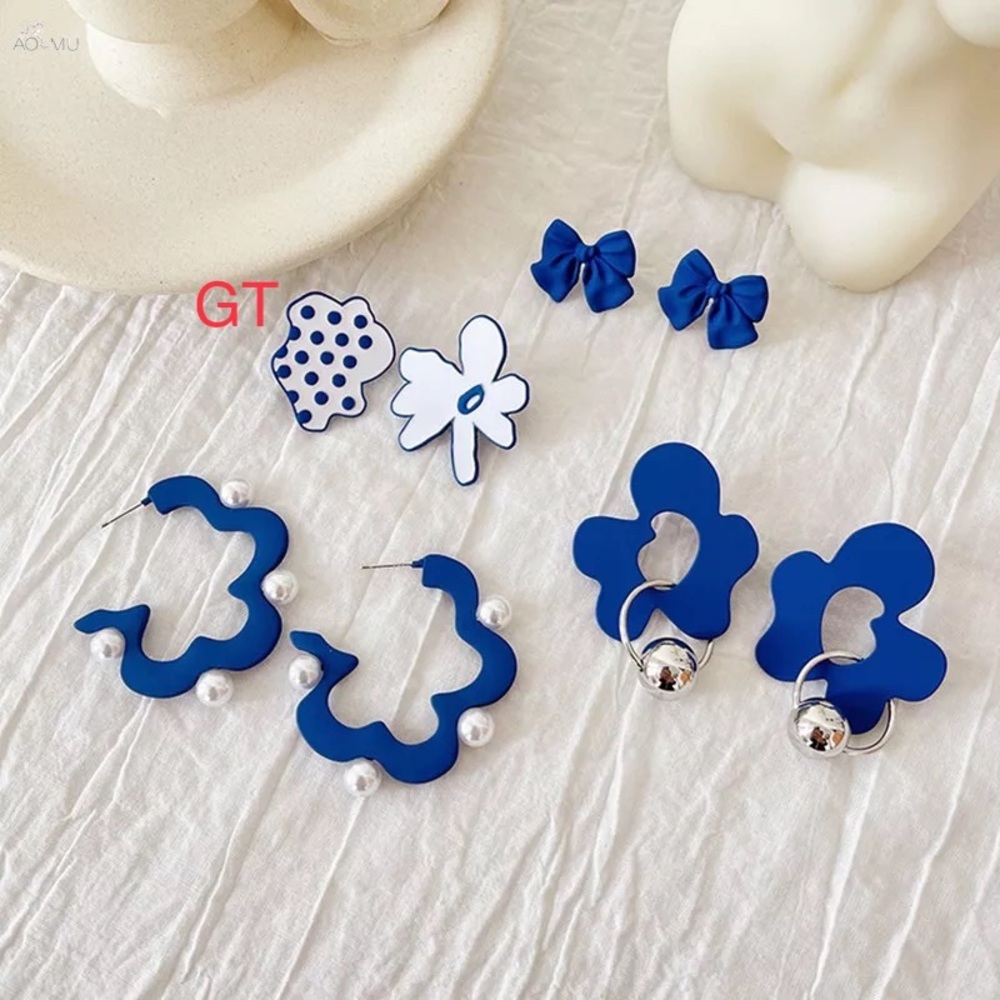 Zara Cobalt Blue Boho Checked Floral Stud Earrings Jewelry Dopamine Clothes